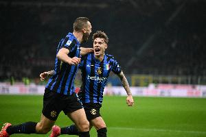 B体育官网-世界波首开纪录！扎莱夫斯基当选国米客战都灵队内最佳球员