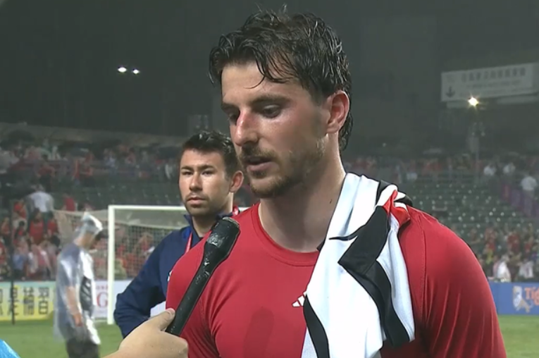 芒特：年轻球员在球队困难的时候挺身而出，我为他们感到高兴