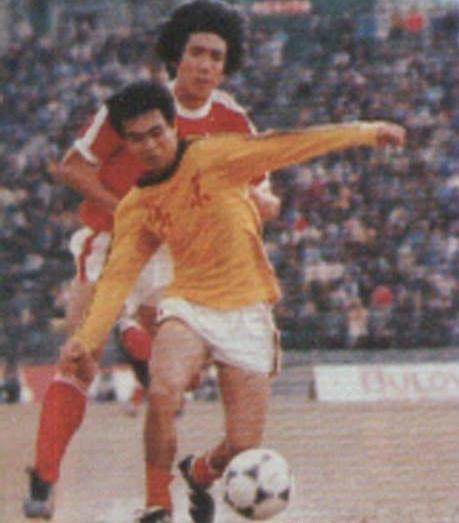 B体育-拒绝颂古非今浅谈“中国传奇”之①：轻松潇洒吴育华